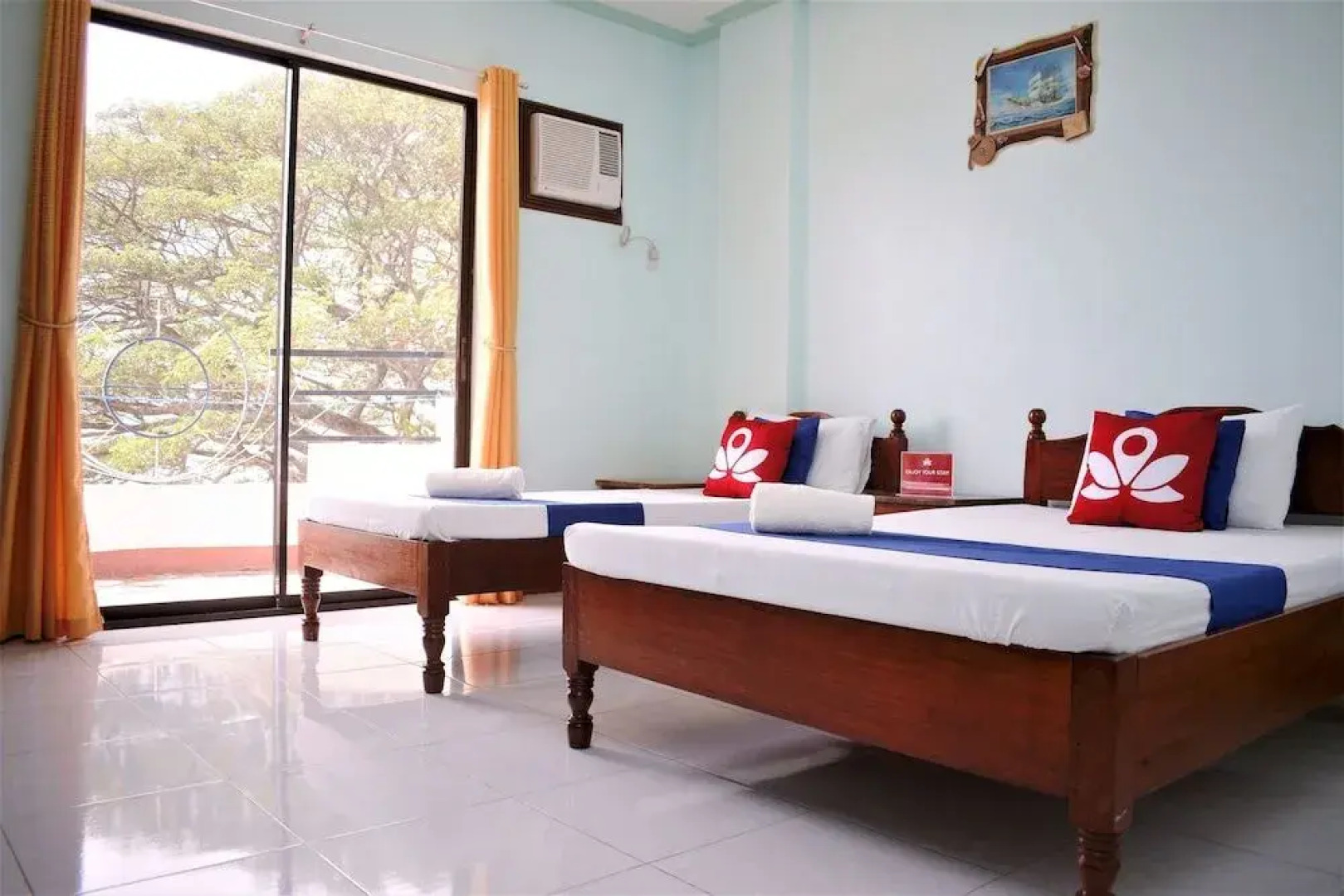 Zen Rooms Baywalk Palawan