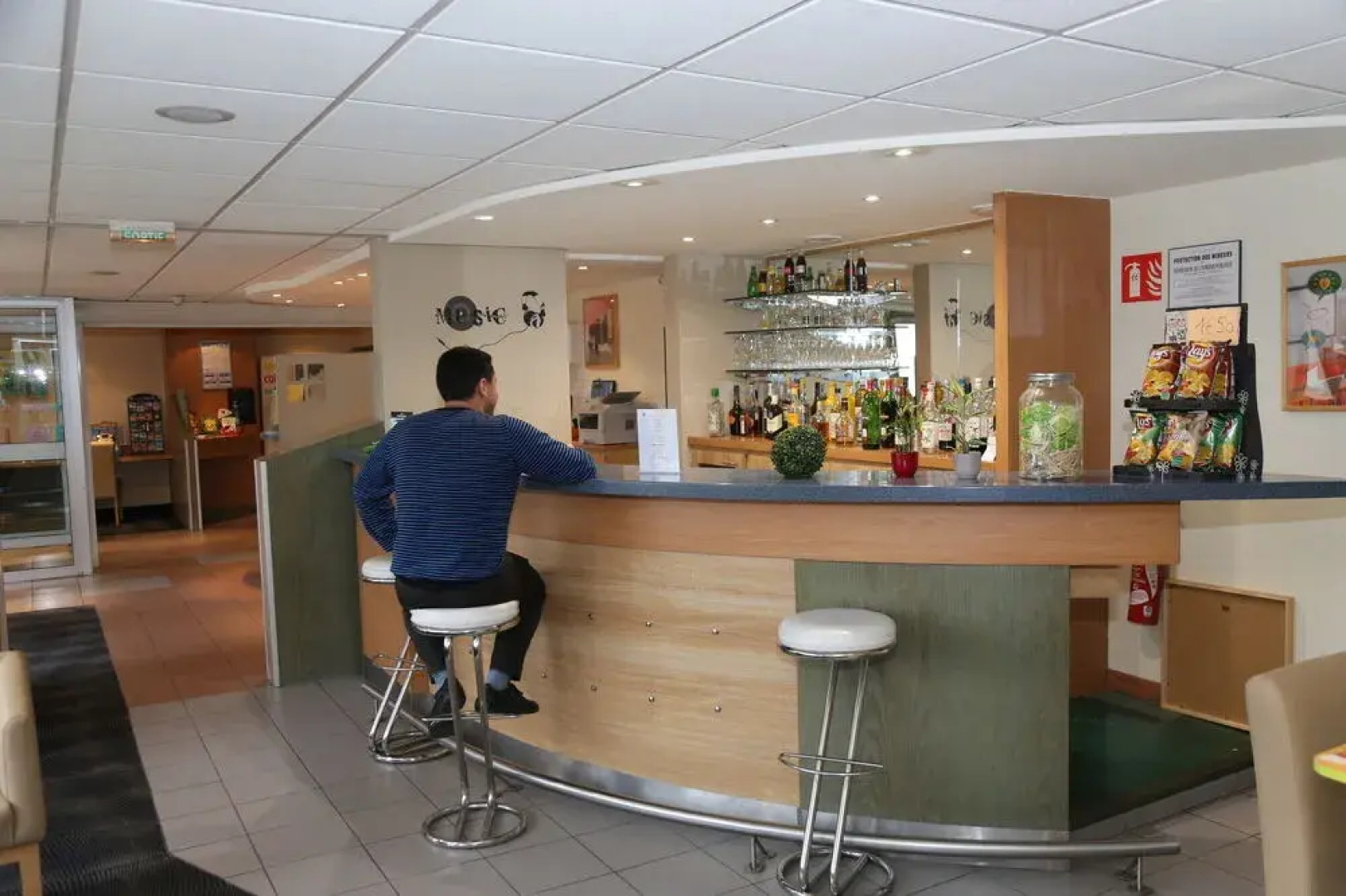 Express By Holiday Inn Hotel Hotel