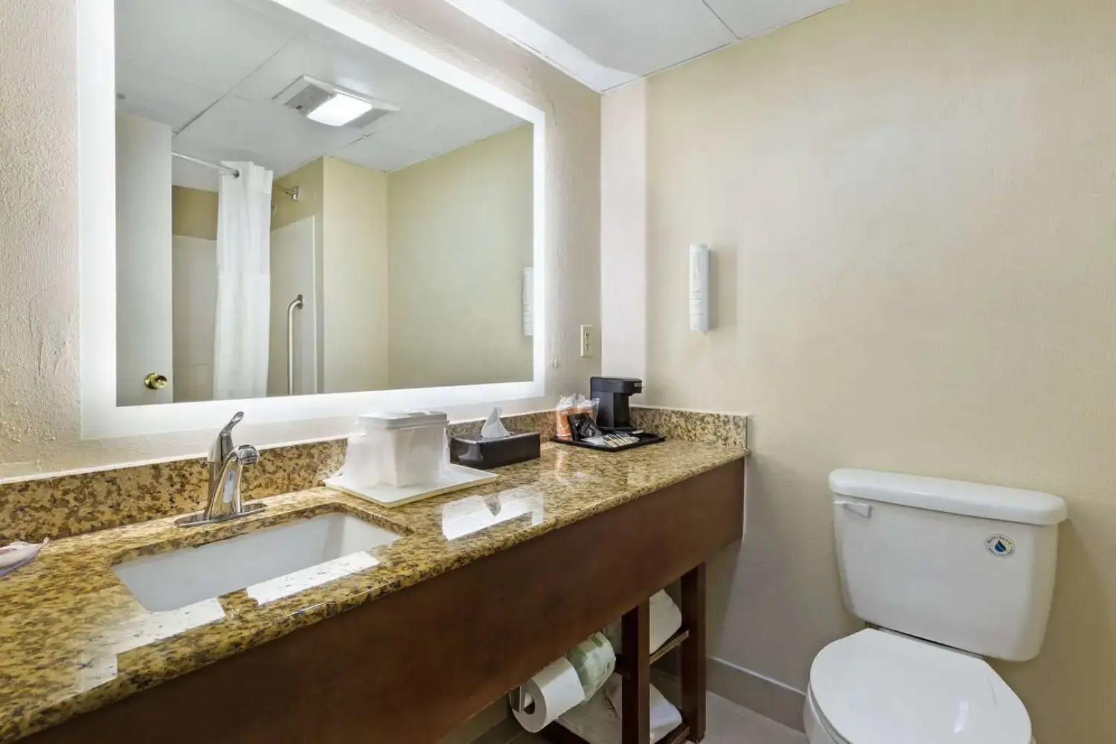 Clarion Pointe Research Triangle Park Durham