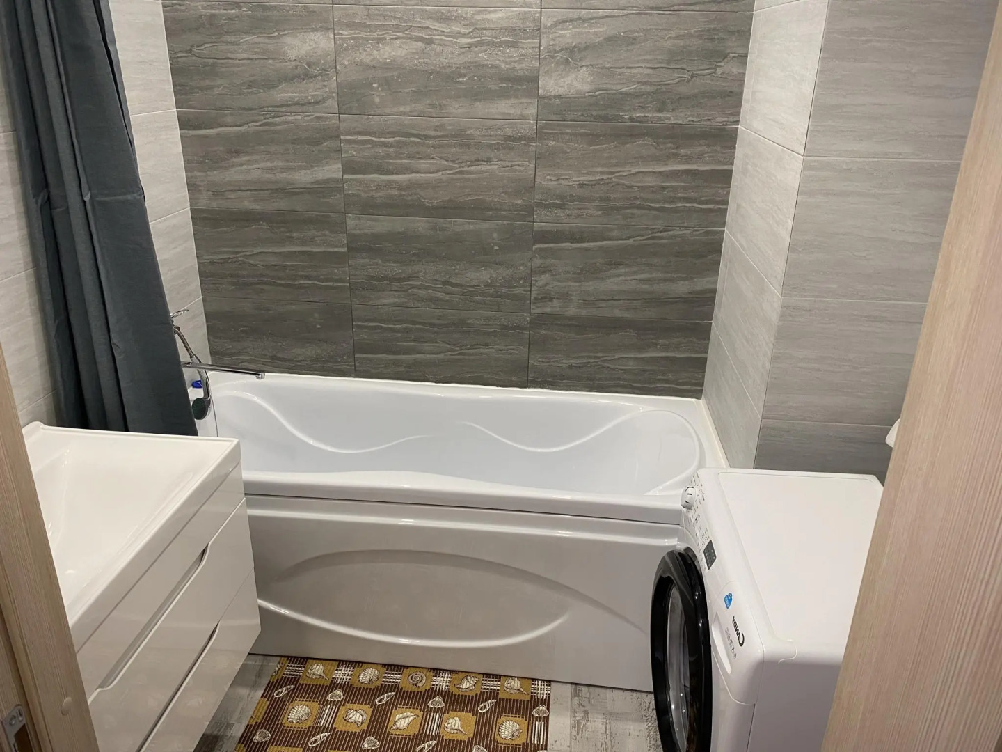 DreamHouse на Спутников 16