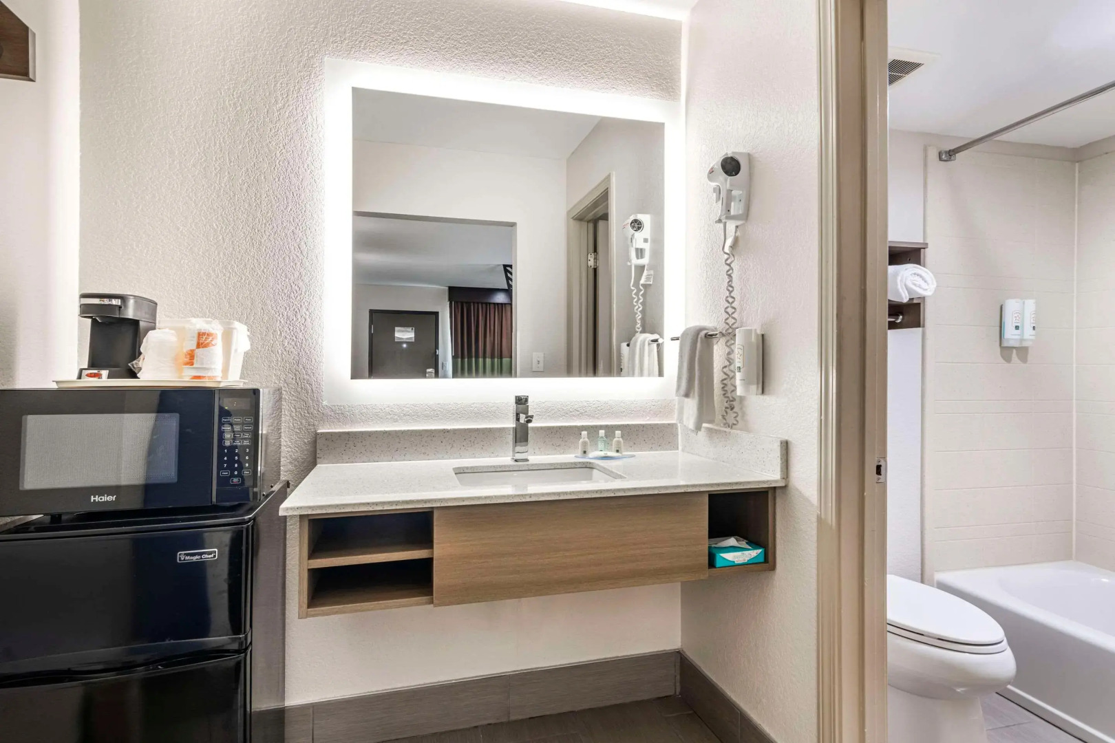 Quality Inn & Suites Athens University Area