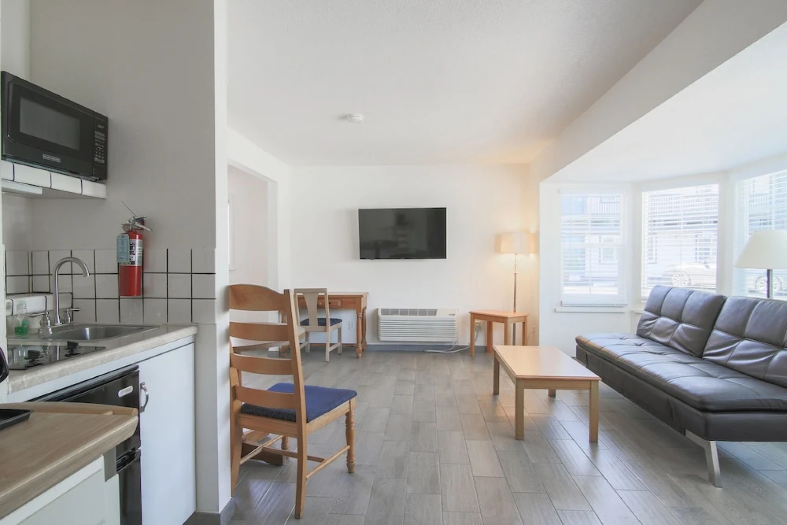 Solvang Inn and Cottages