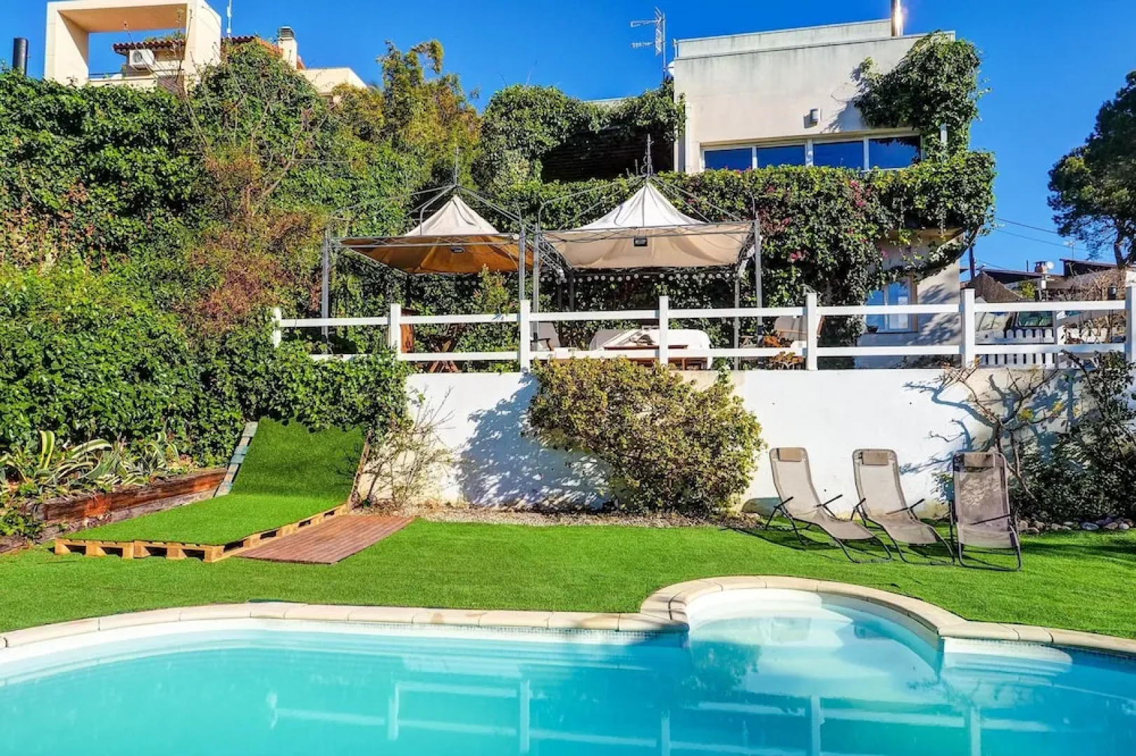 The Magic Green by Hello Apartments Sitges