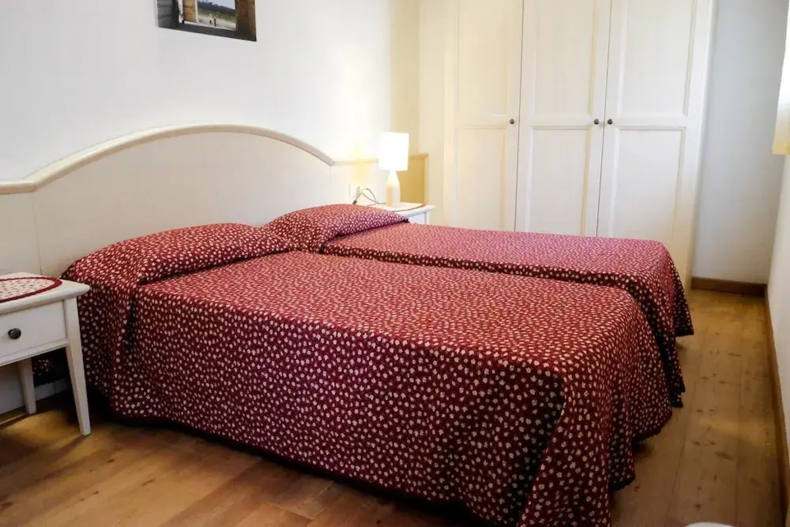 Tigli Apartment With two Bedrooms and one Bathroom on the Second Floor With 4 Metre Glass Window Apartment 6