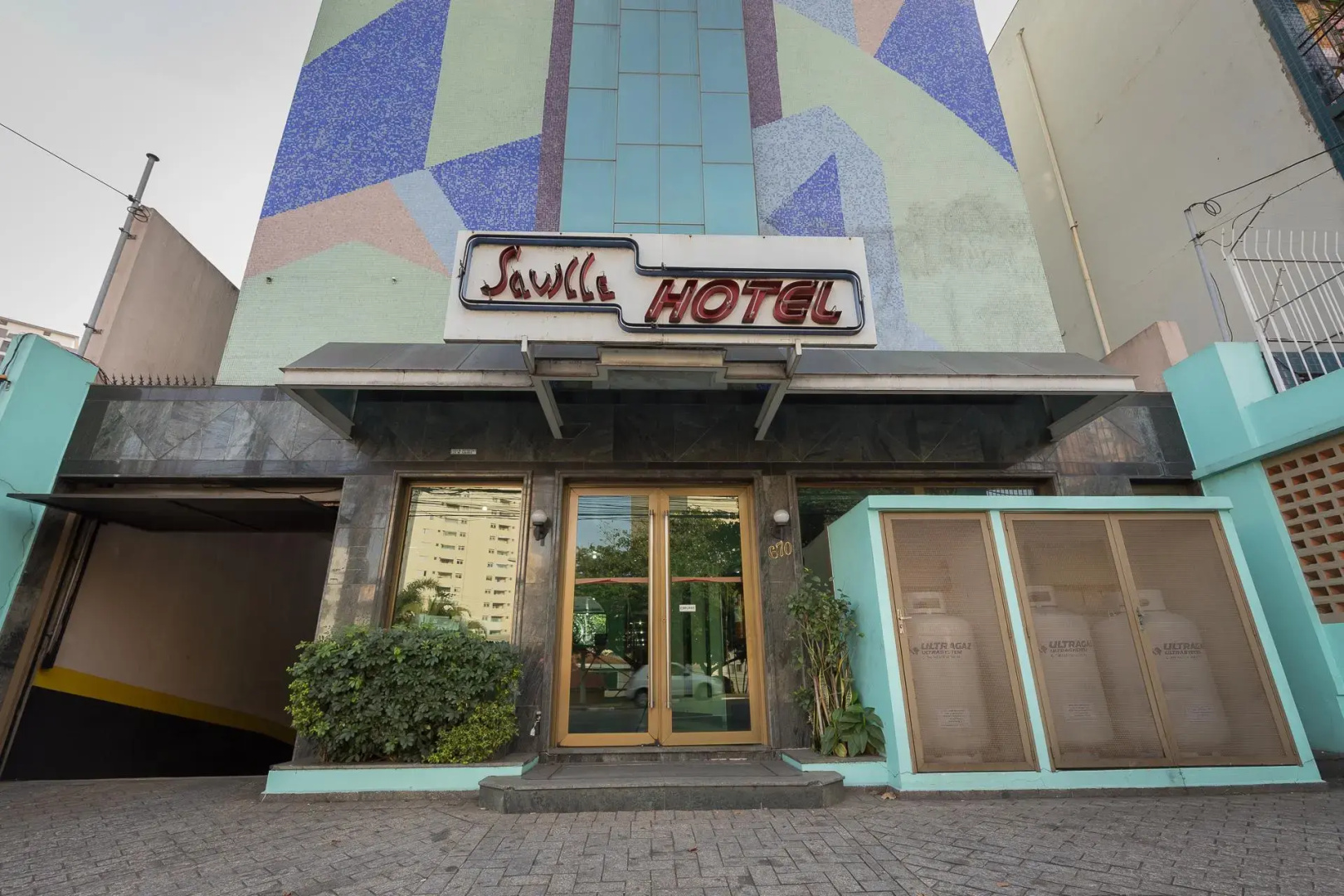 Saville Hotel