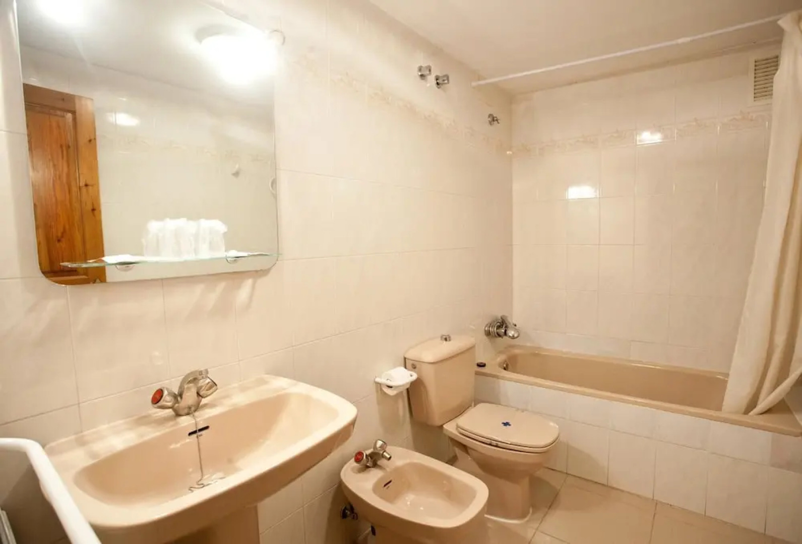 Apartamentos Cambras