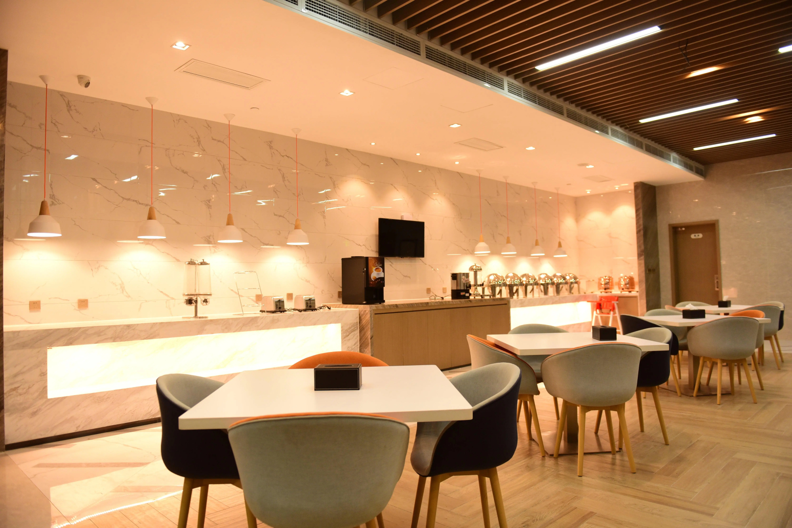 Holiday Inn Express Lhasa Potala Square
