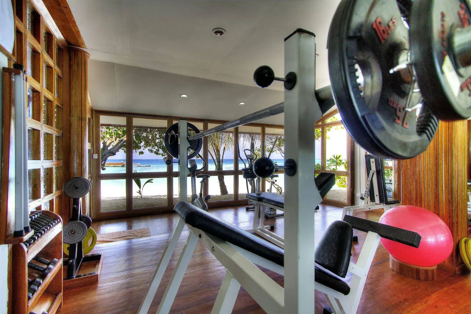 NAKAI Maayafushi Resort