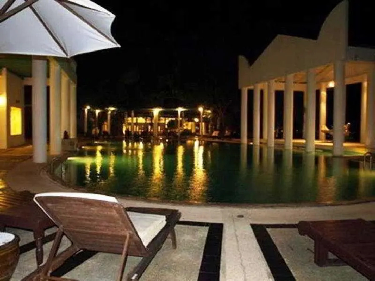 Honeymoon Private Island