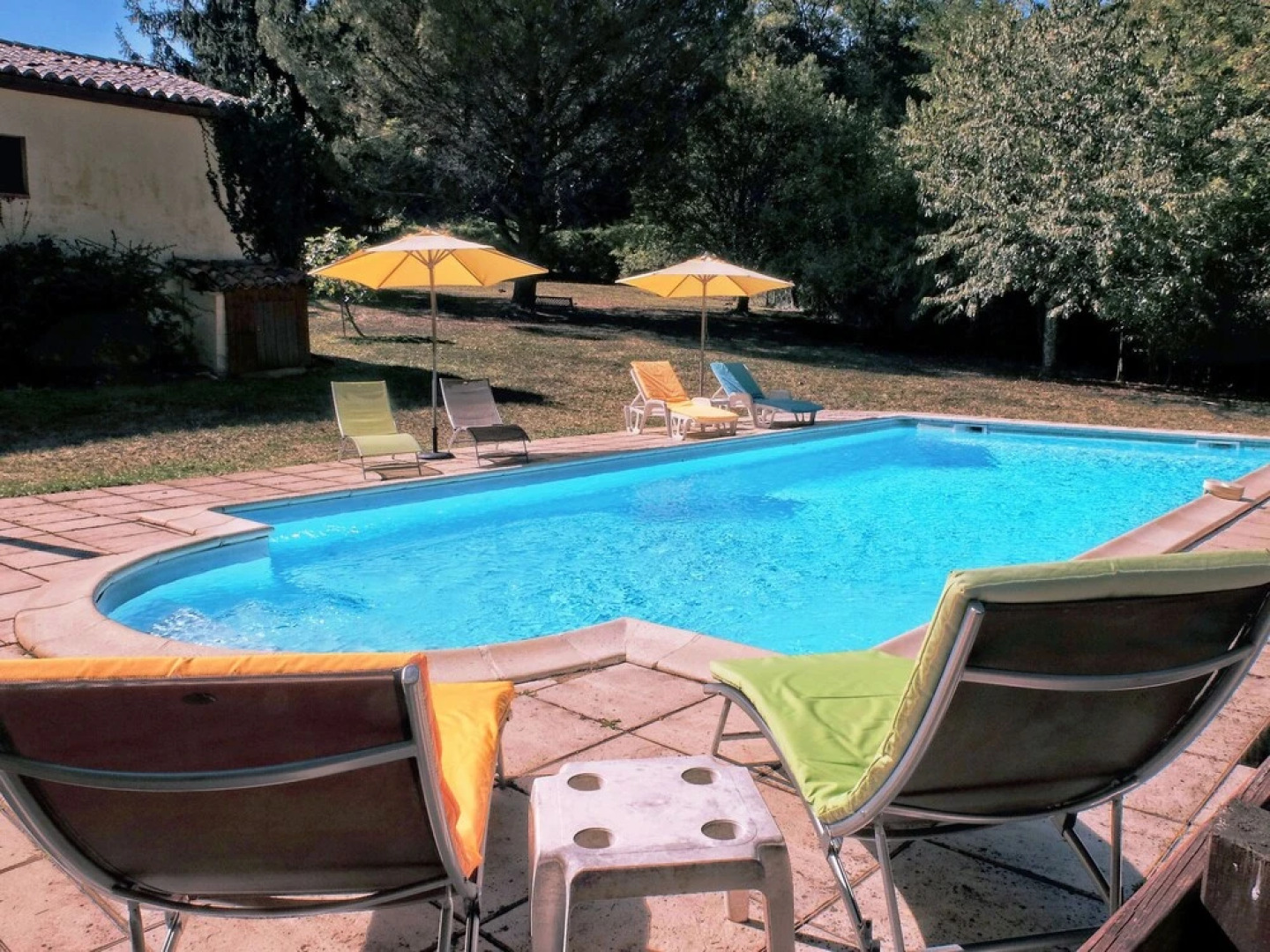 Spacious Holiday Home in Anglars-nozac With Swimming Pool