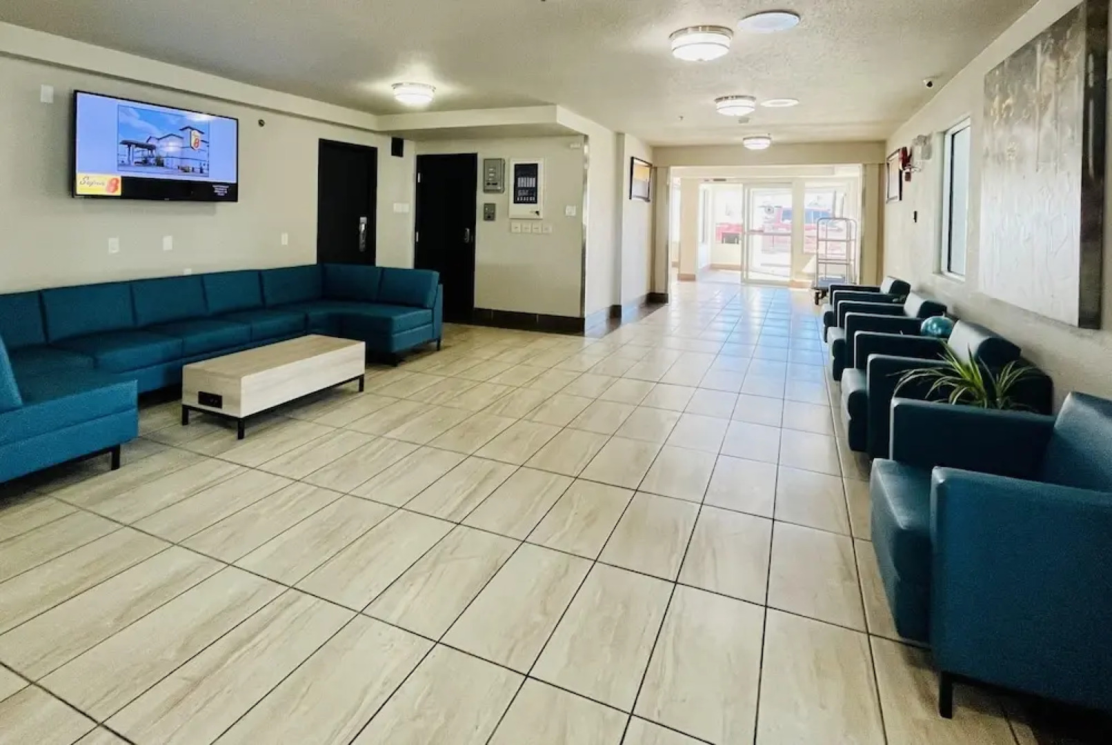 Super 8 Grande Prairie
