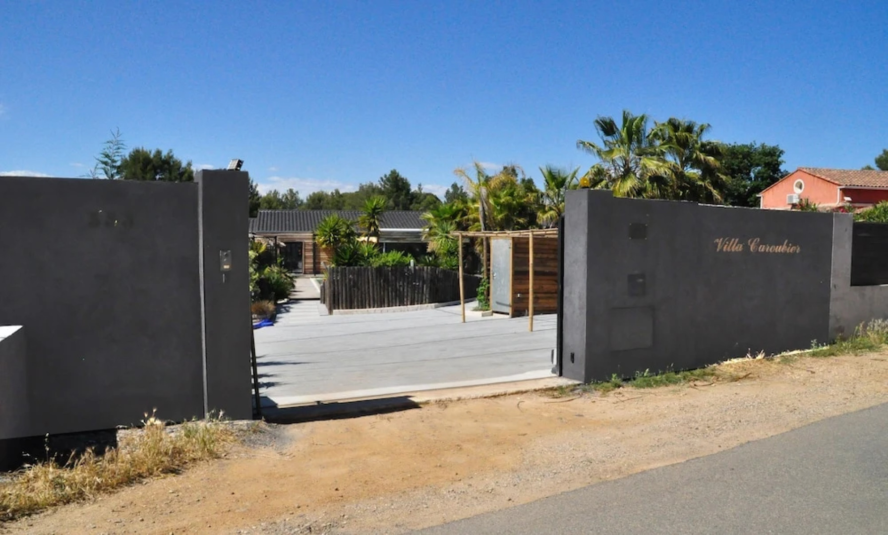 Villa-Carroubier