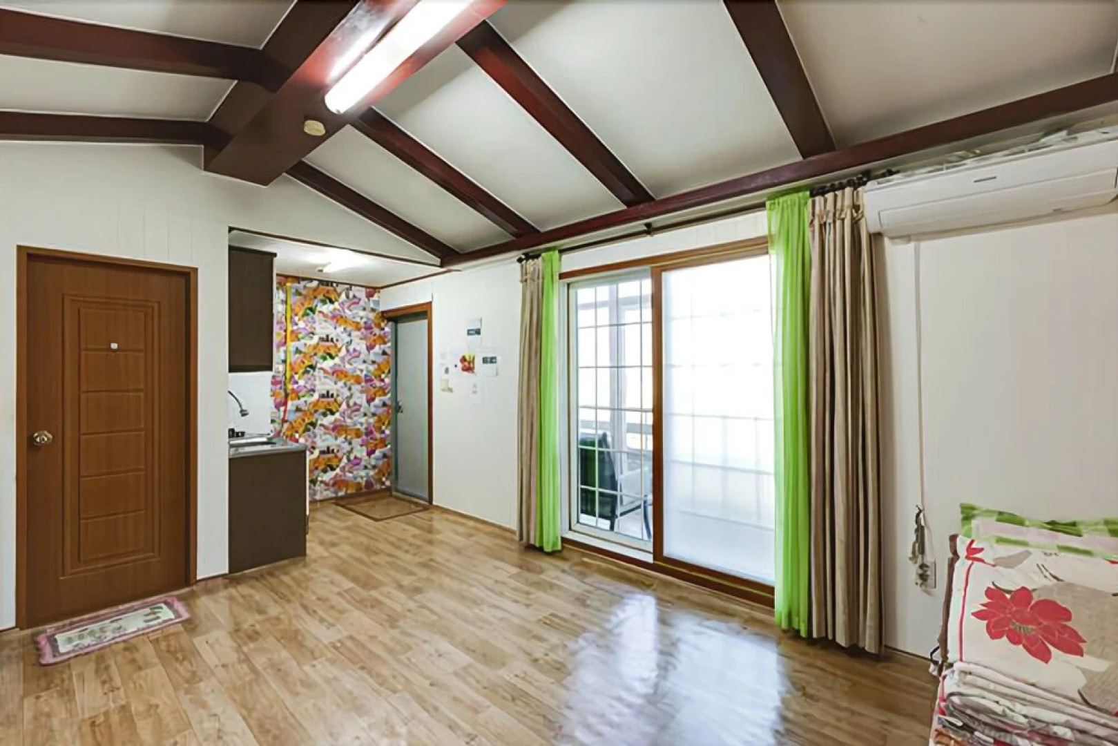 Yeongju Buseoksa Ganeun Gilae Pension