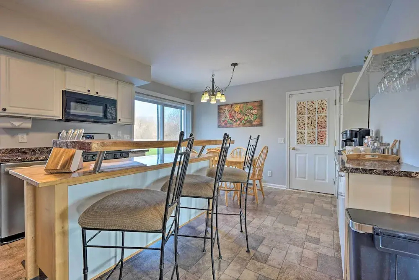 Spacious Home Near Bromley Mountain Ski Resort!