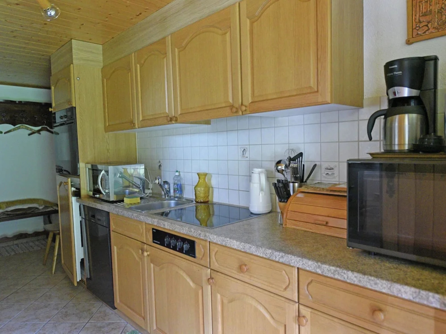 Pretty Apartment With Garden, Terrace, Garden Furniture, BBQ