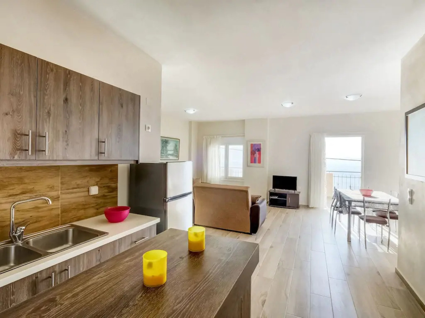 Seaview Studio 5 pers panoramic seaview in beautiful setting