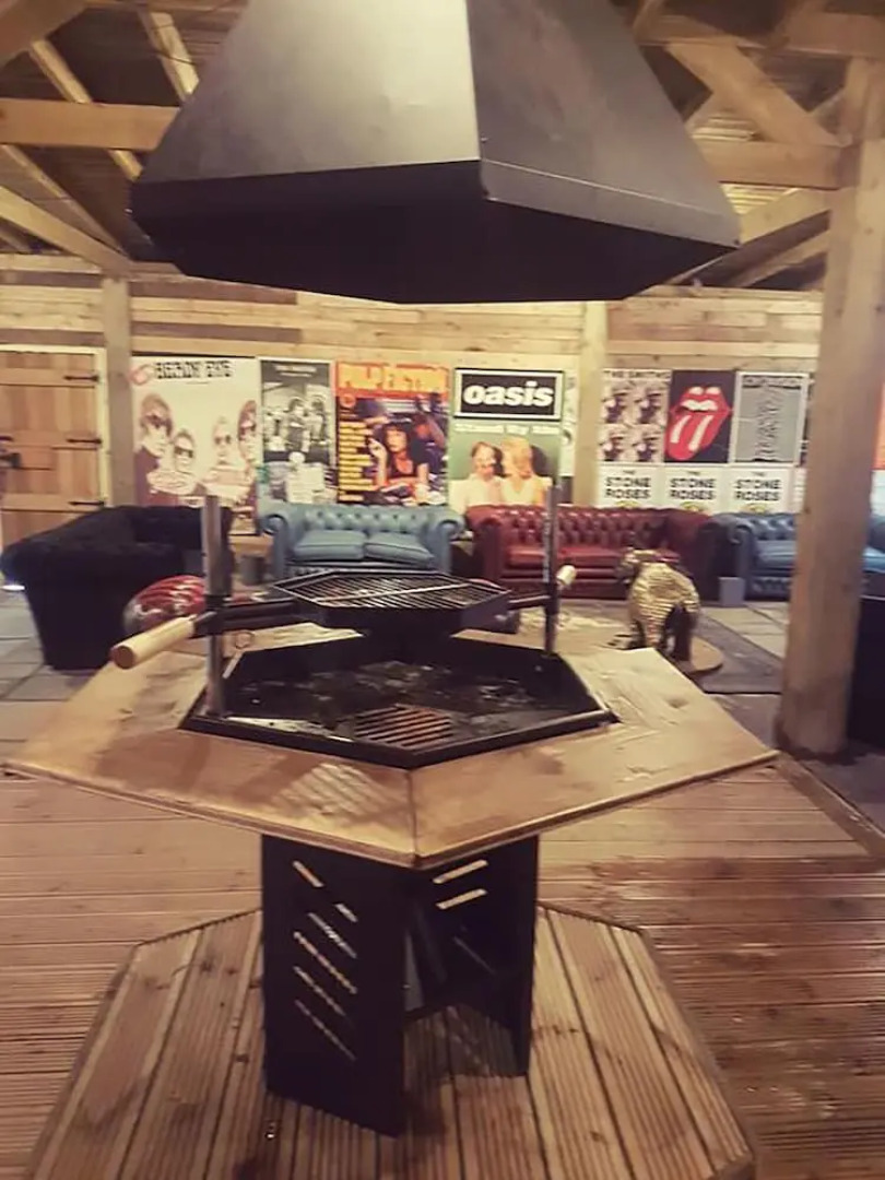 Manchester Party Pad