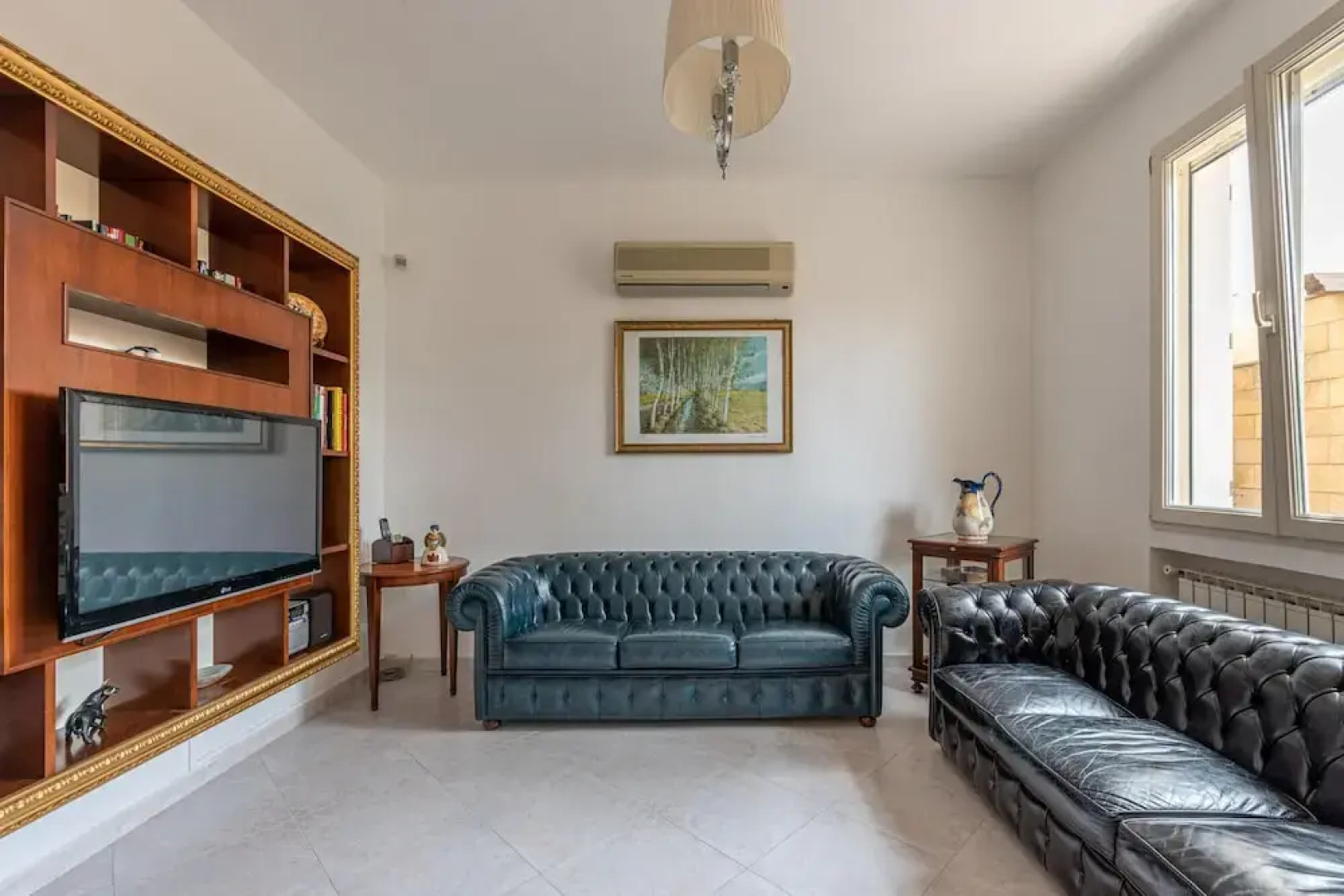 Villetta Ficarazzi by Wonderful Italy