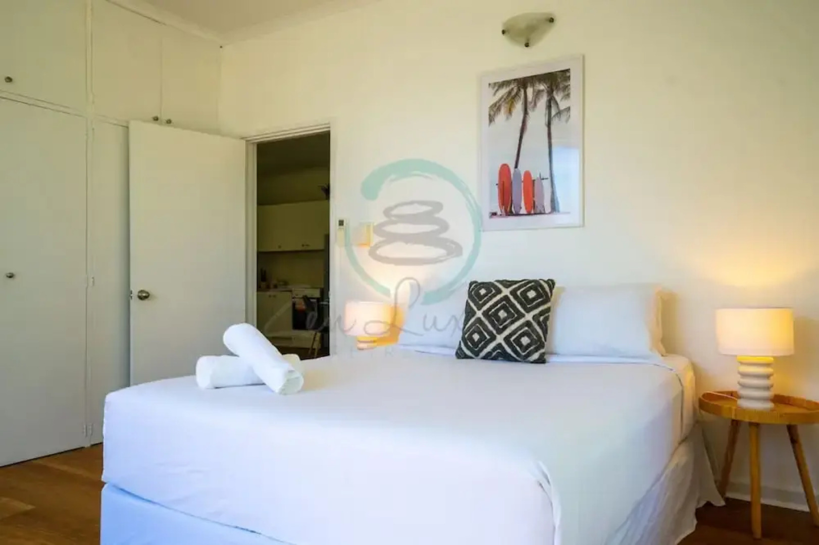 Zen Nest Cozy Lawn Minimalist