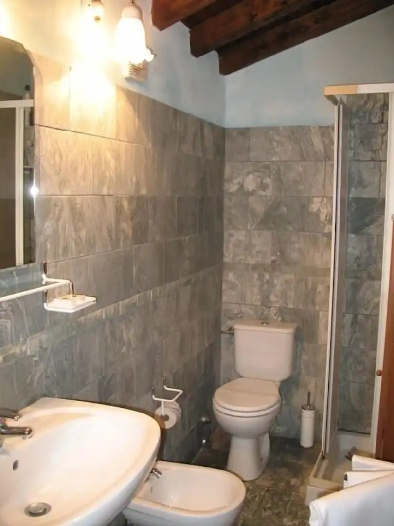 Antico Borgo Isola Santa