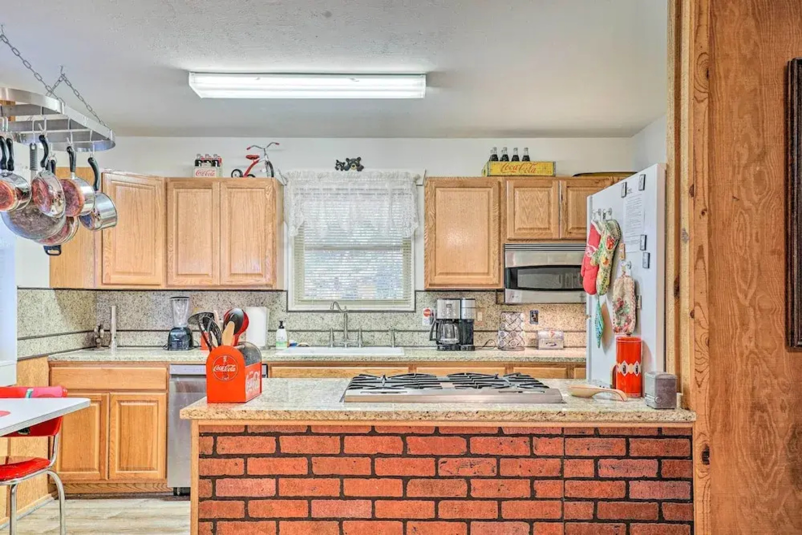 Rustic Cloudcroft Home ~ 2 Mi to Ski Slopes!