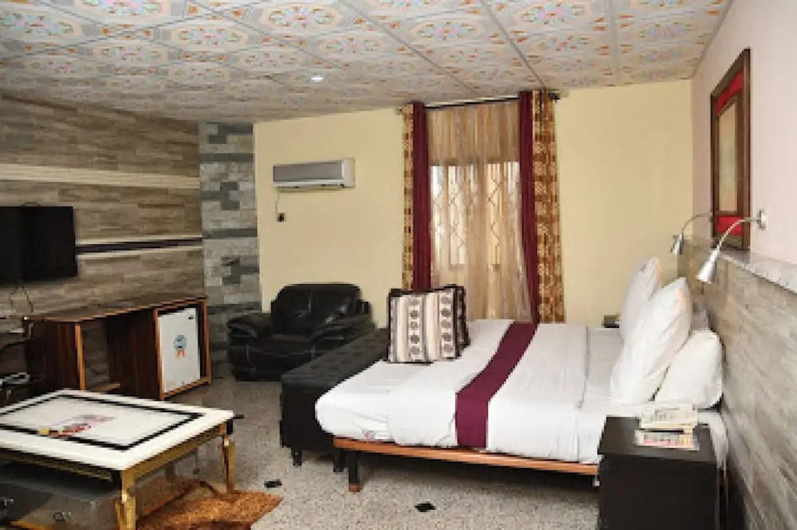 Room-choice Gate Hotel-business Double