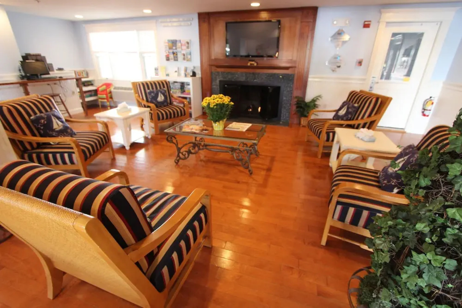 Edgewater Beach Resort, a VRI resort