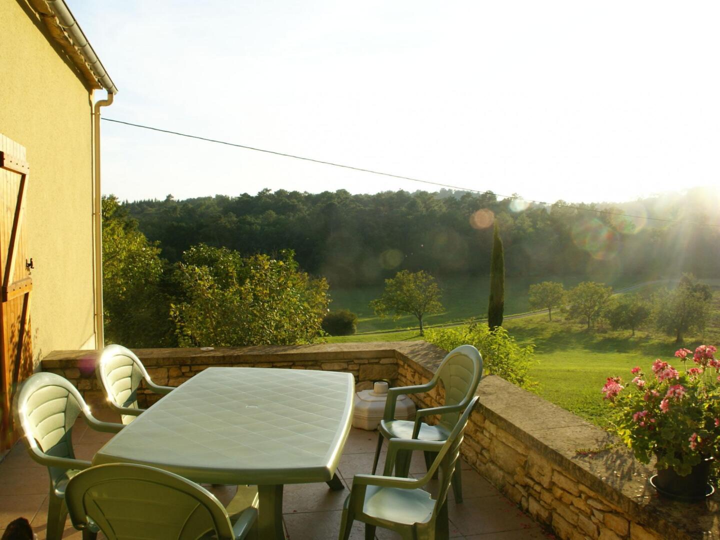 Rurally Located Holiday Home With Magnificent View, Close to Cazals