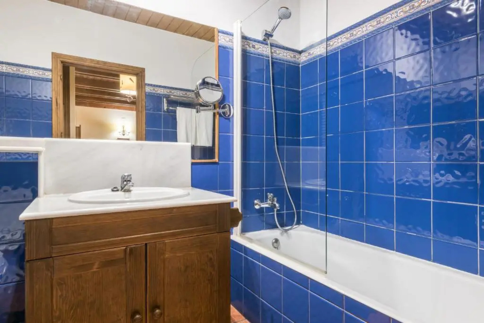 El Refugio de Aran Vielha Aparthotel