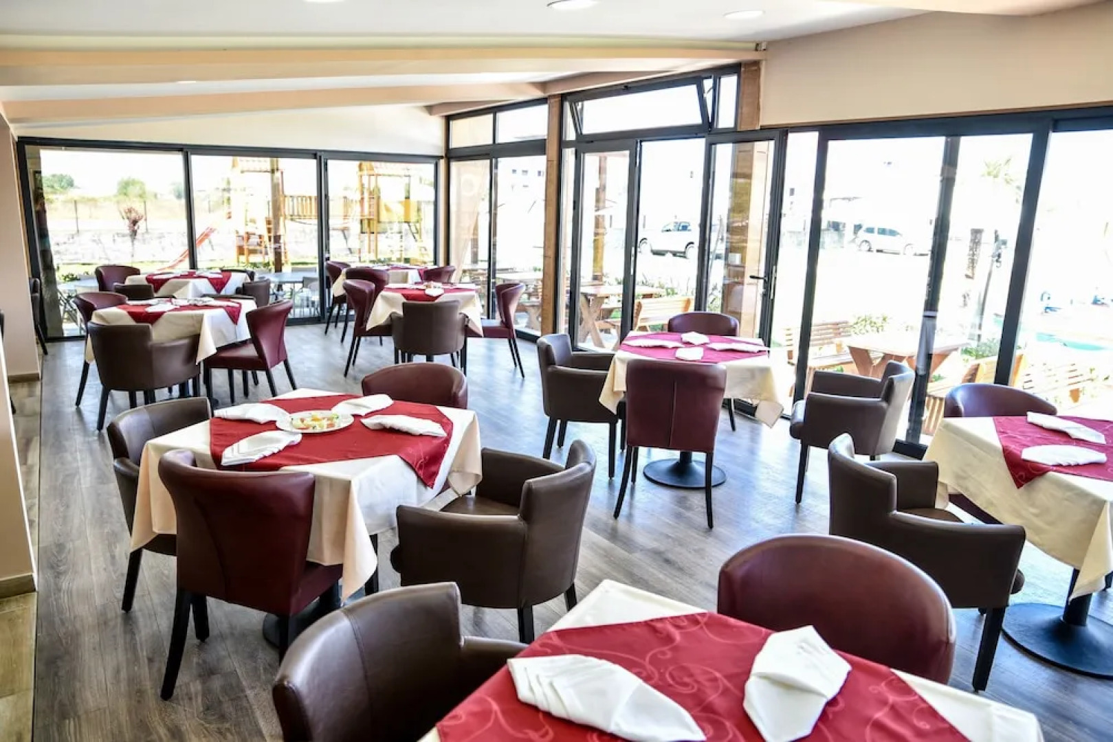 Mobile Homes Giovanni's beach Copacabana