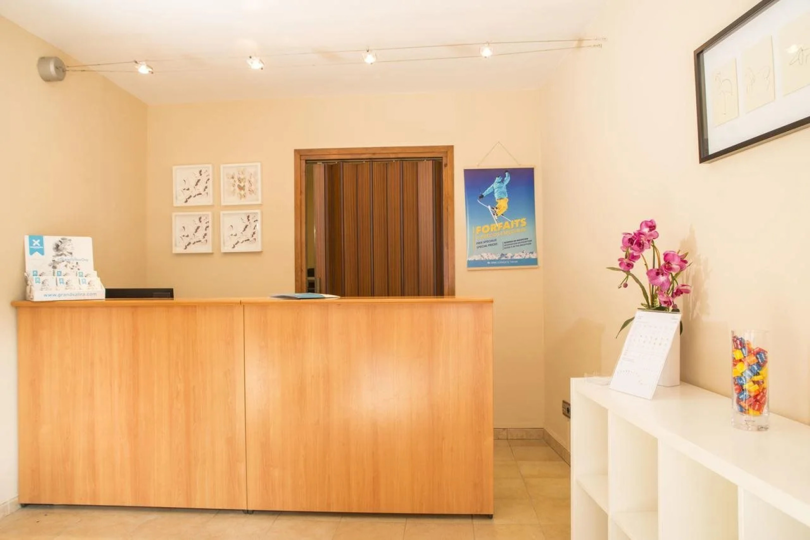 Apartamentos Ona Dorada el Tarter