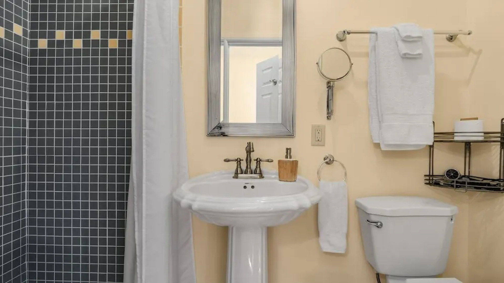 The Woodbridge House