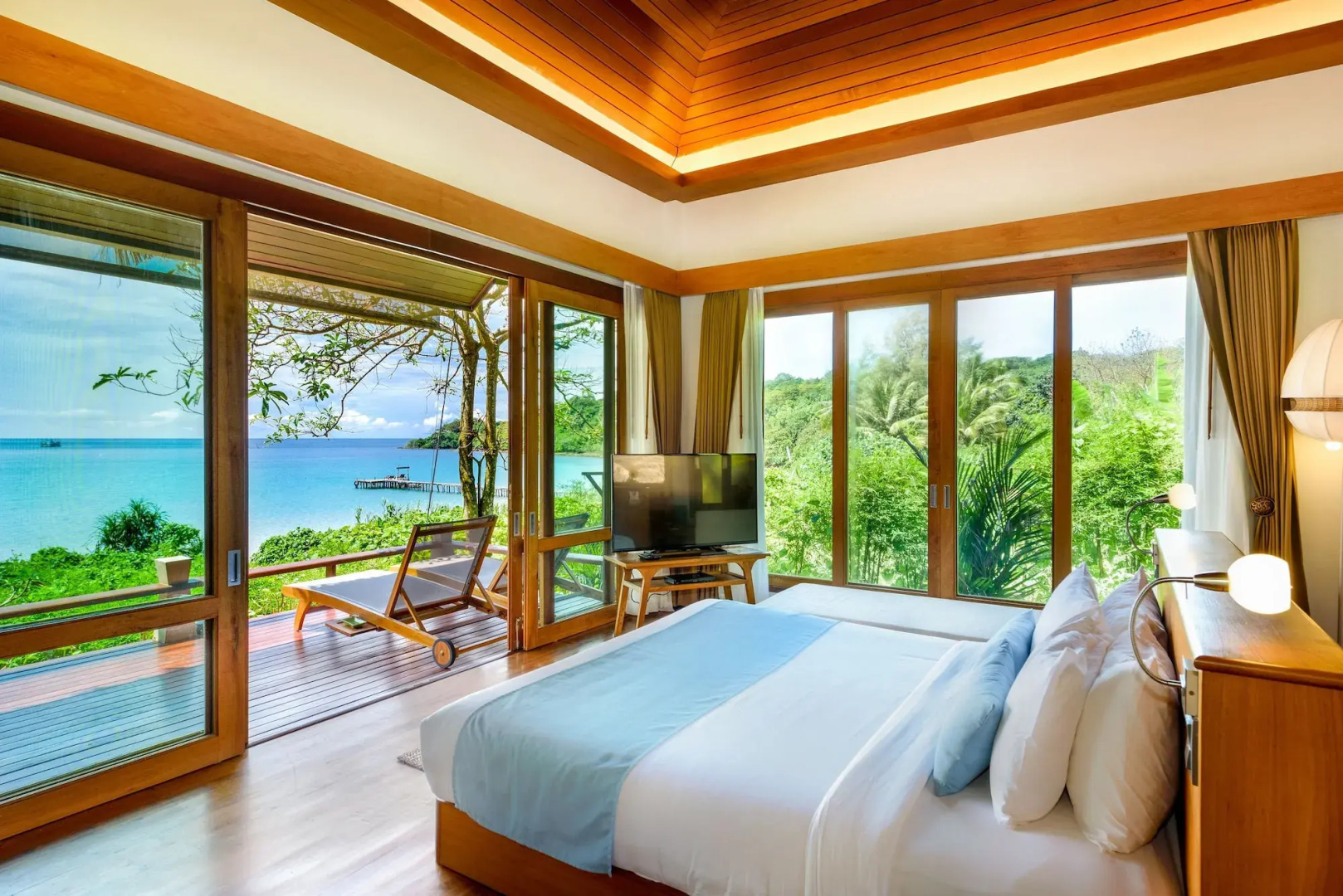 The Beach Natural Resort - Koh Kood