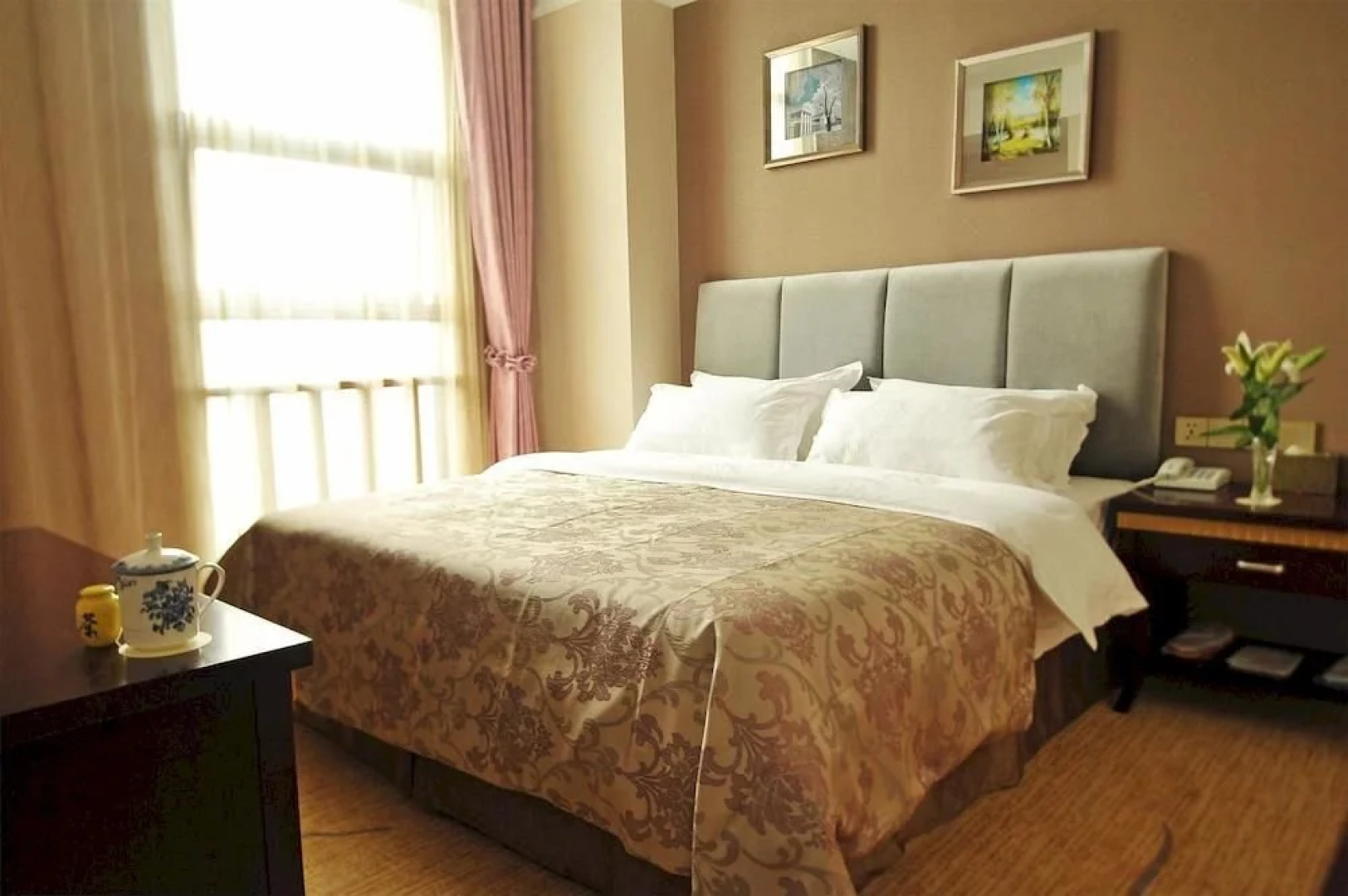 Orwell Hotel