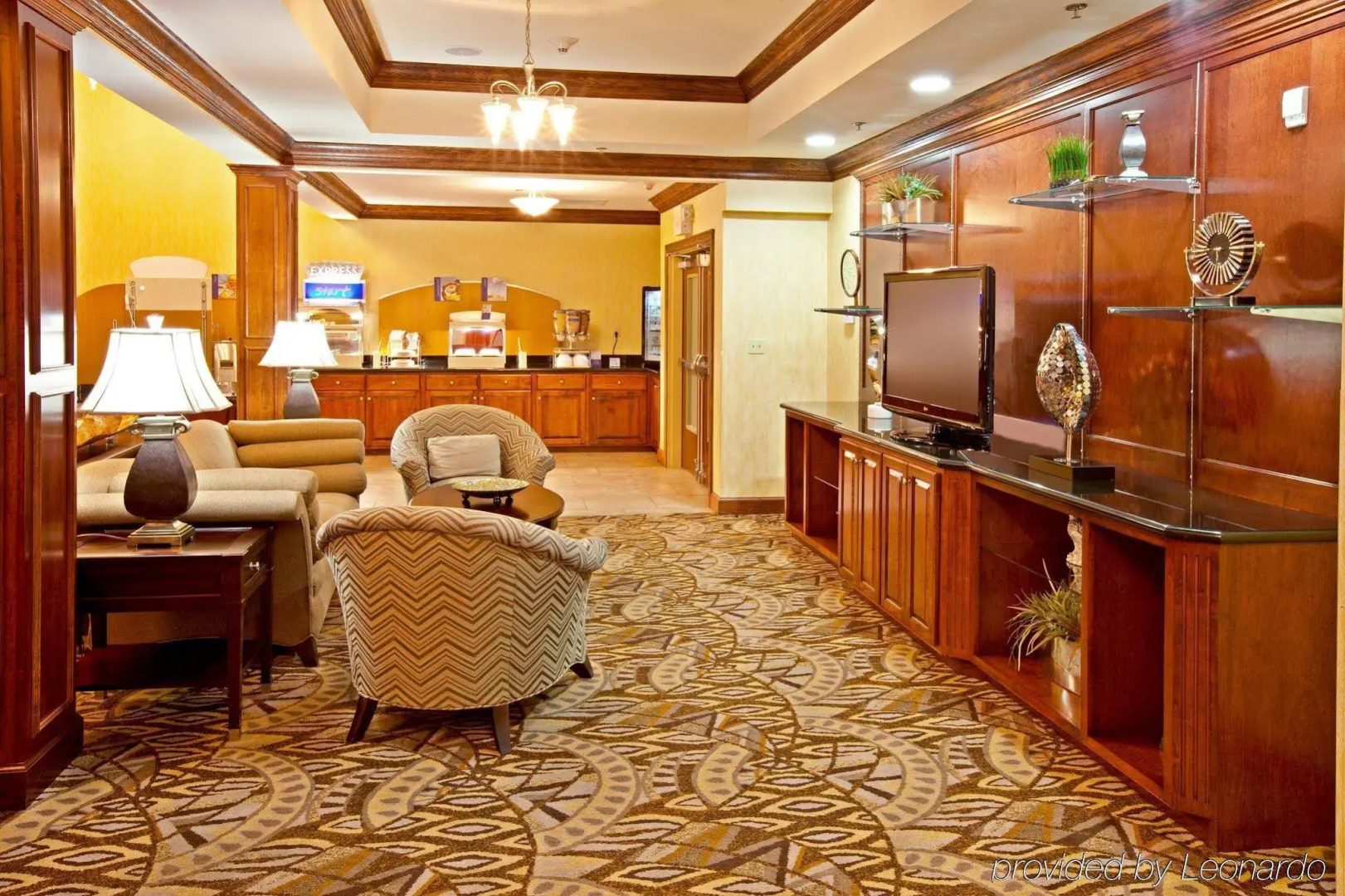 Holiday Inn Express & Suites Lexington Dtwn Area-Keenland by IHG