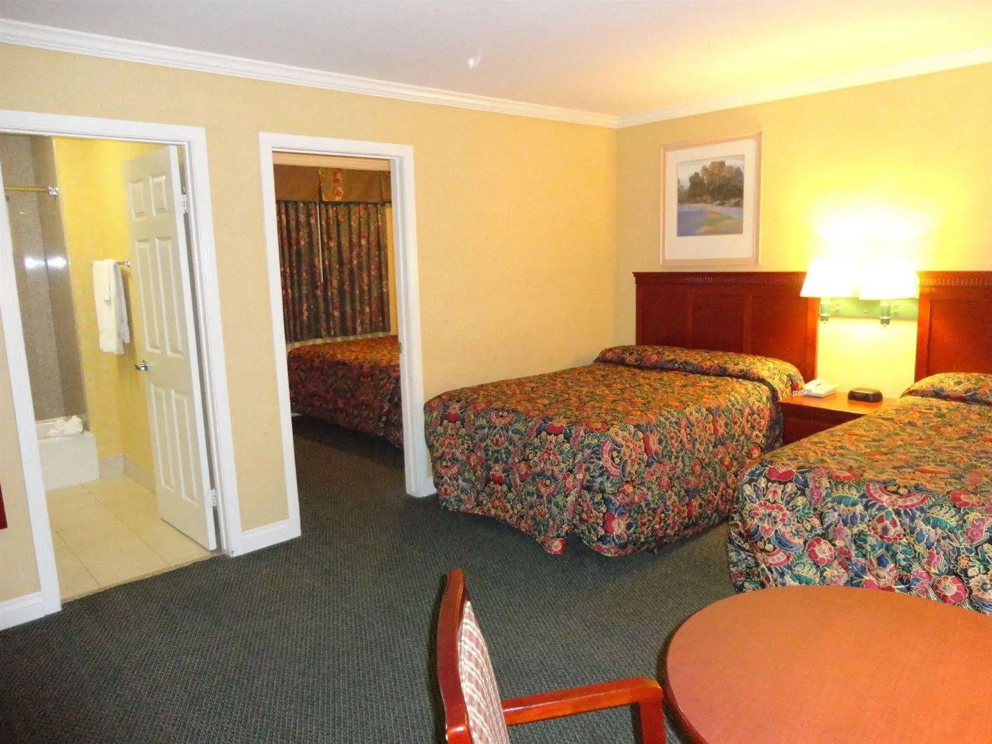 Redondo Inn and Suites