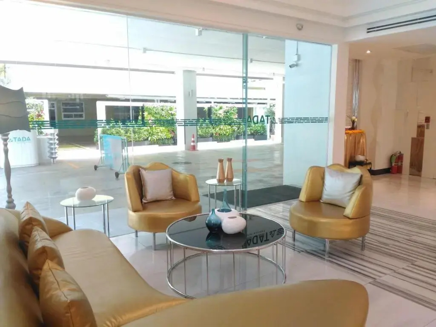 Le Tada Parkview Hotel