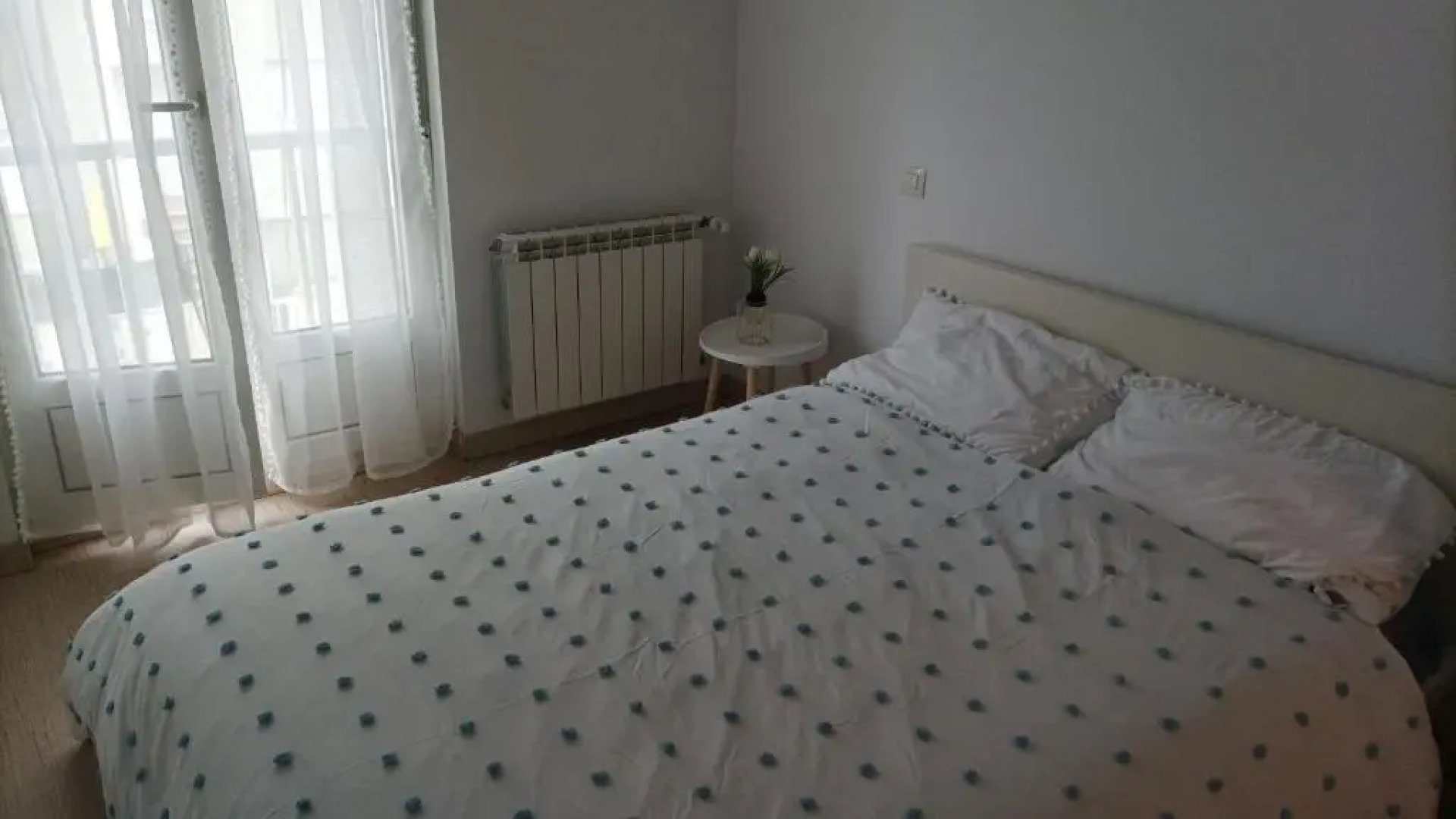 Chalet adosado con piscina en plena naturaleza