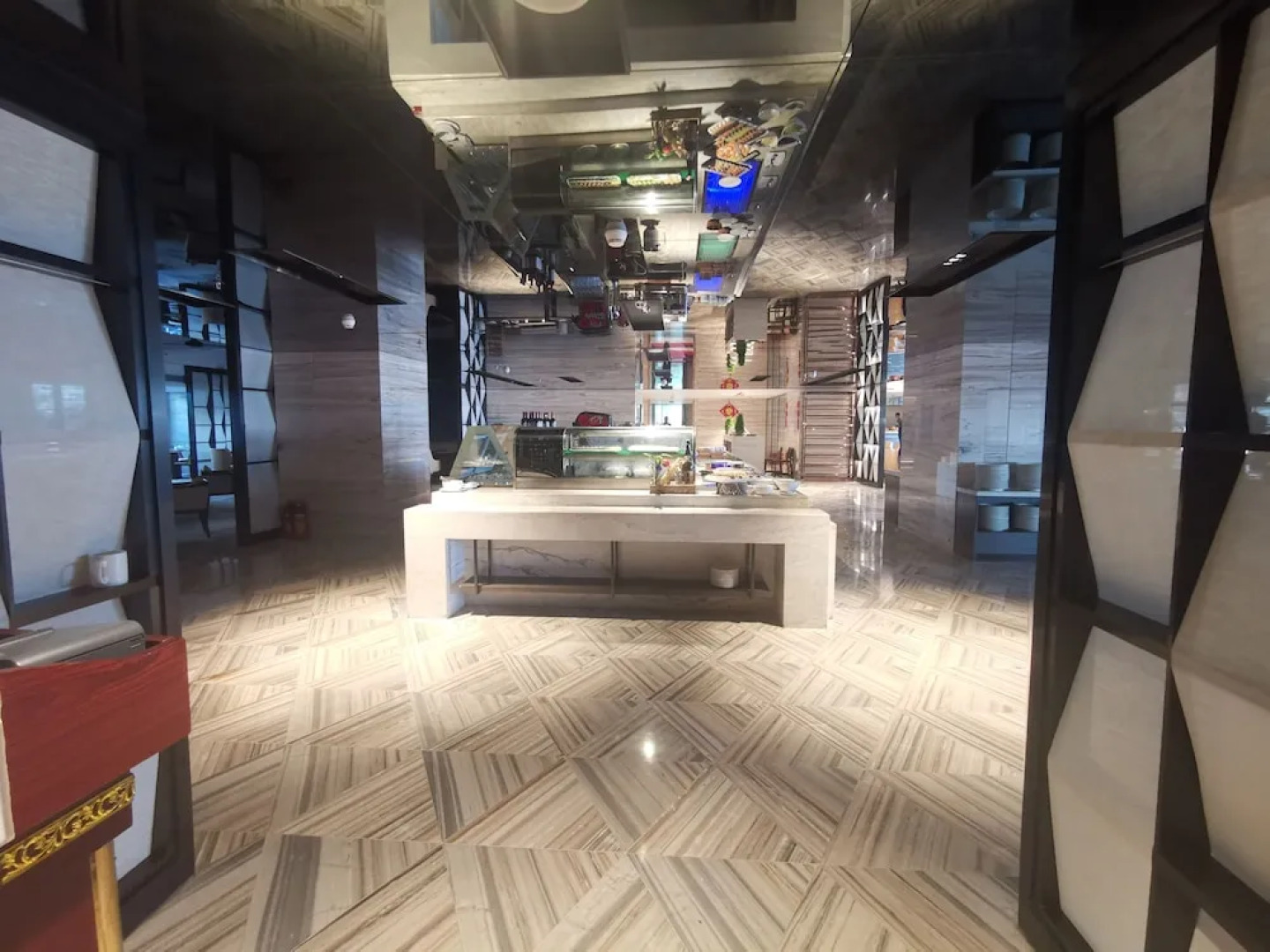 Nan Hai International Hotel