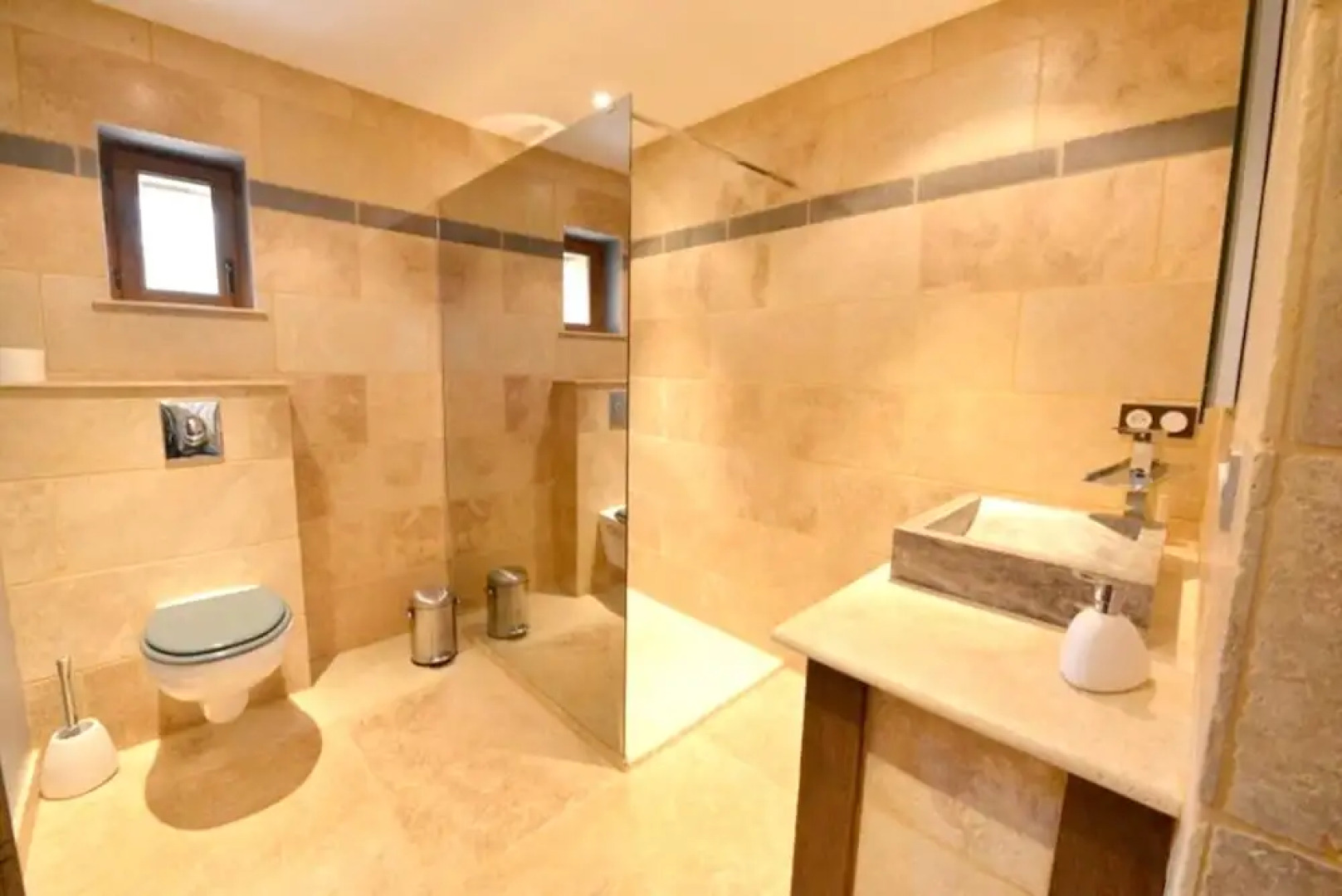 House With 2 Bedrooms in Alligny-en-morvan, With Wonderful Mountain Vi