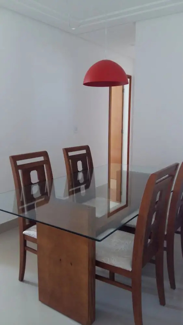 Apto alto padrão com piscina