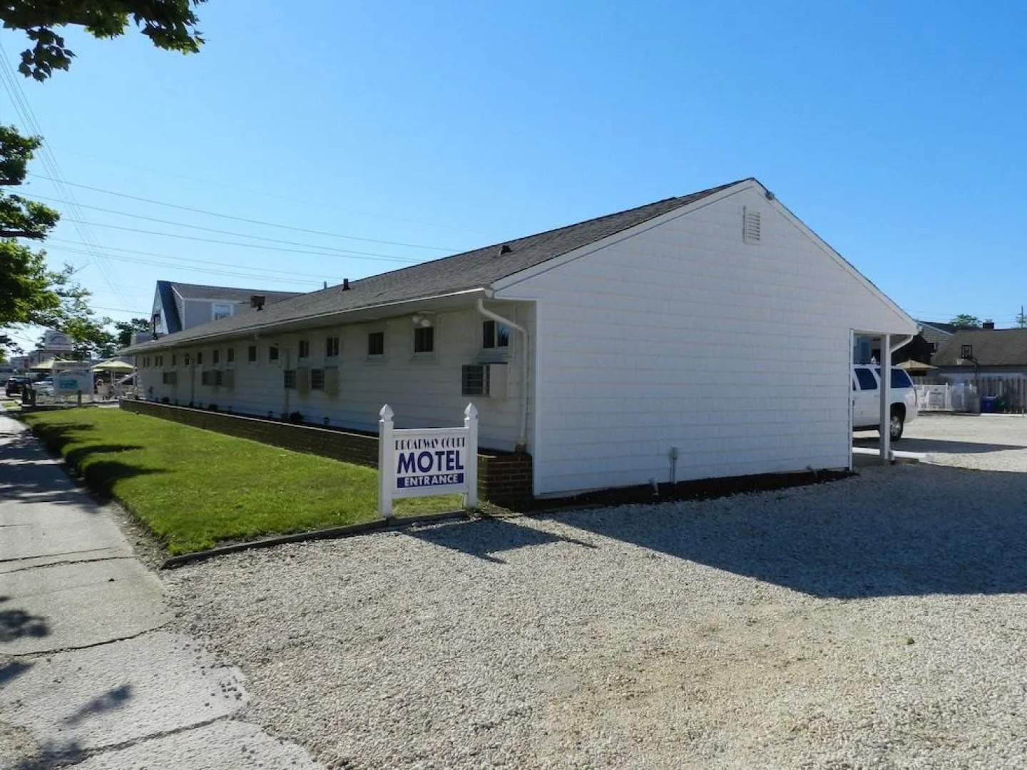 Broadway Court Motel