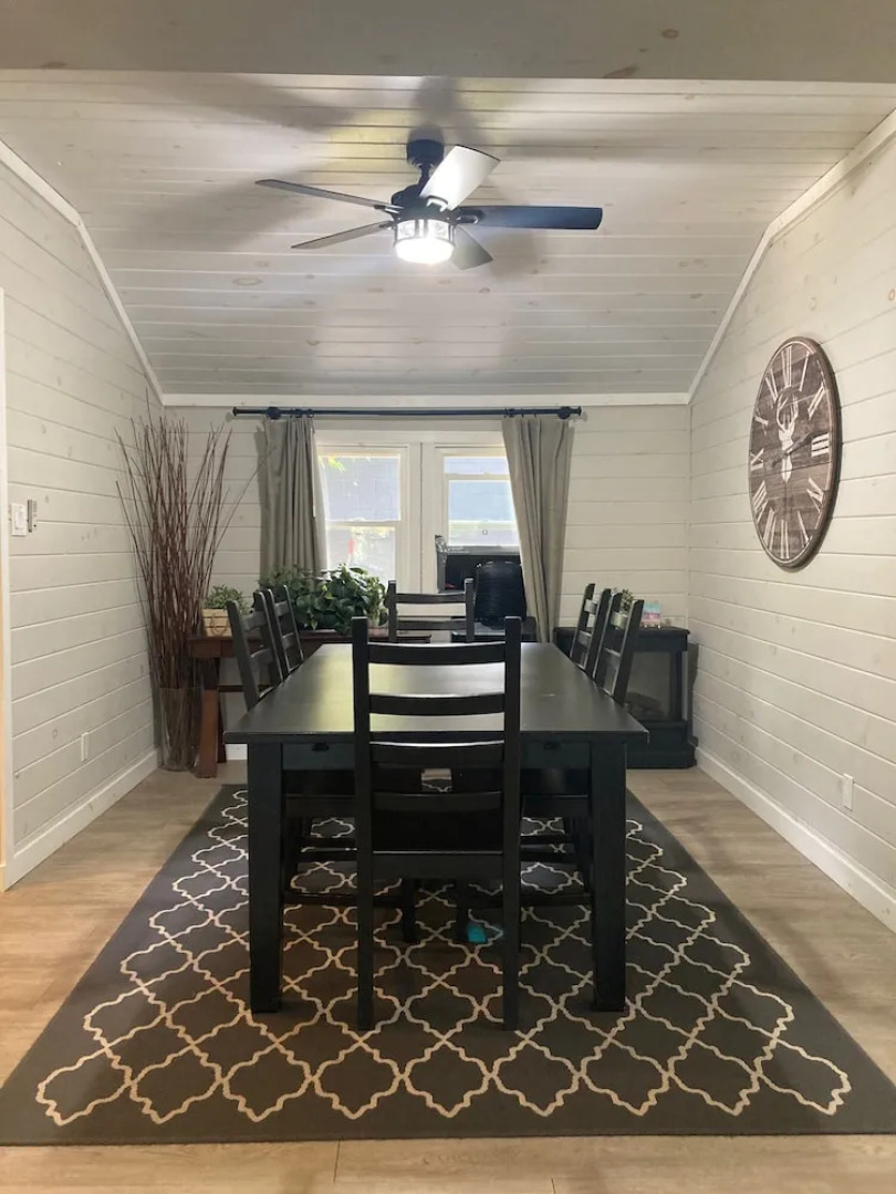 Somerset Lakeside Resort