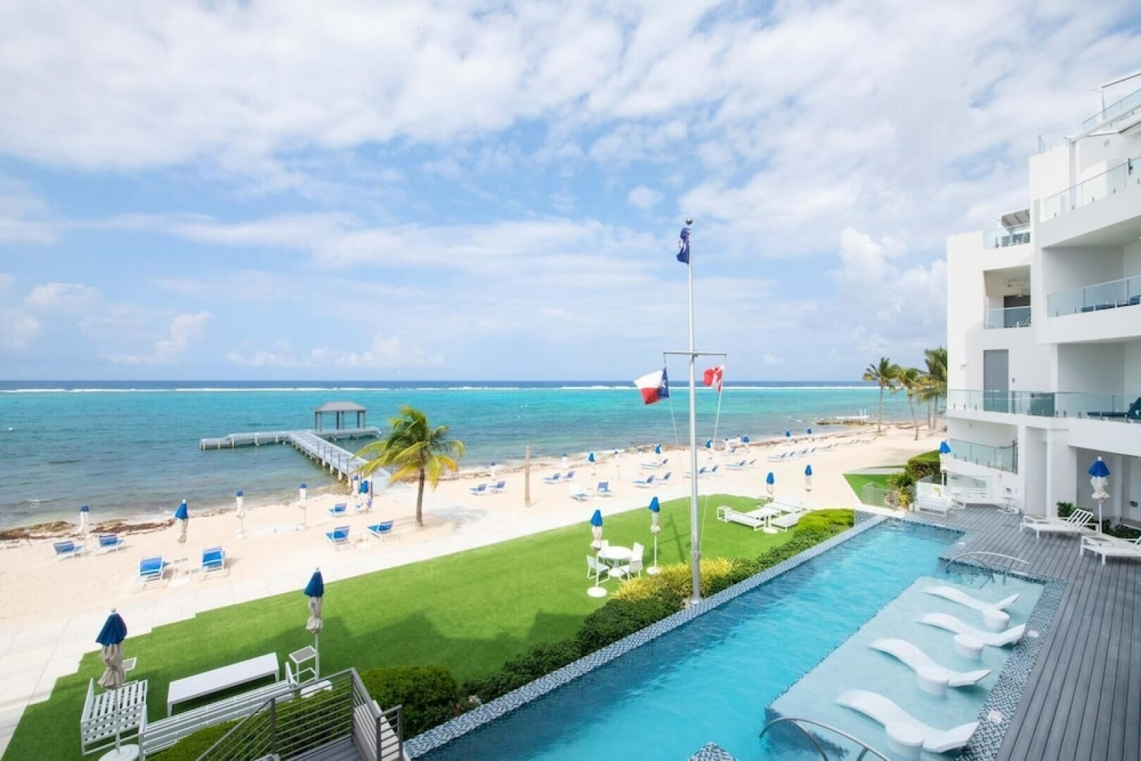 Rum Point Club Resort - Luxury Beachfront Penthouses