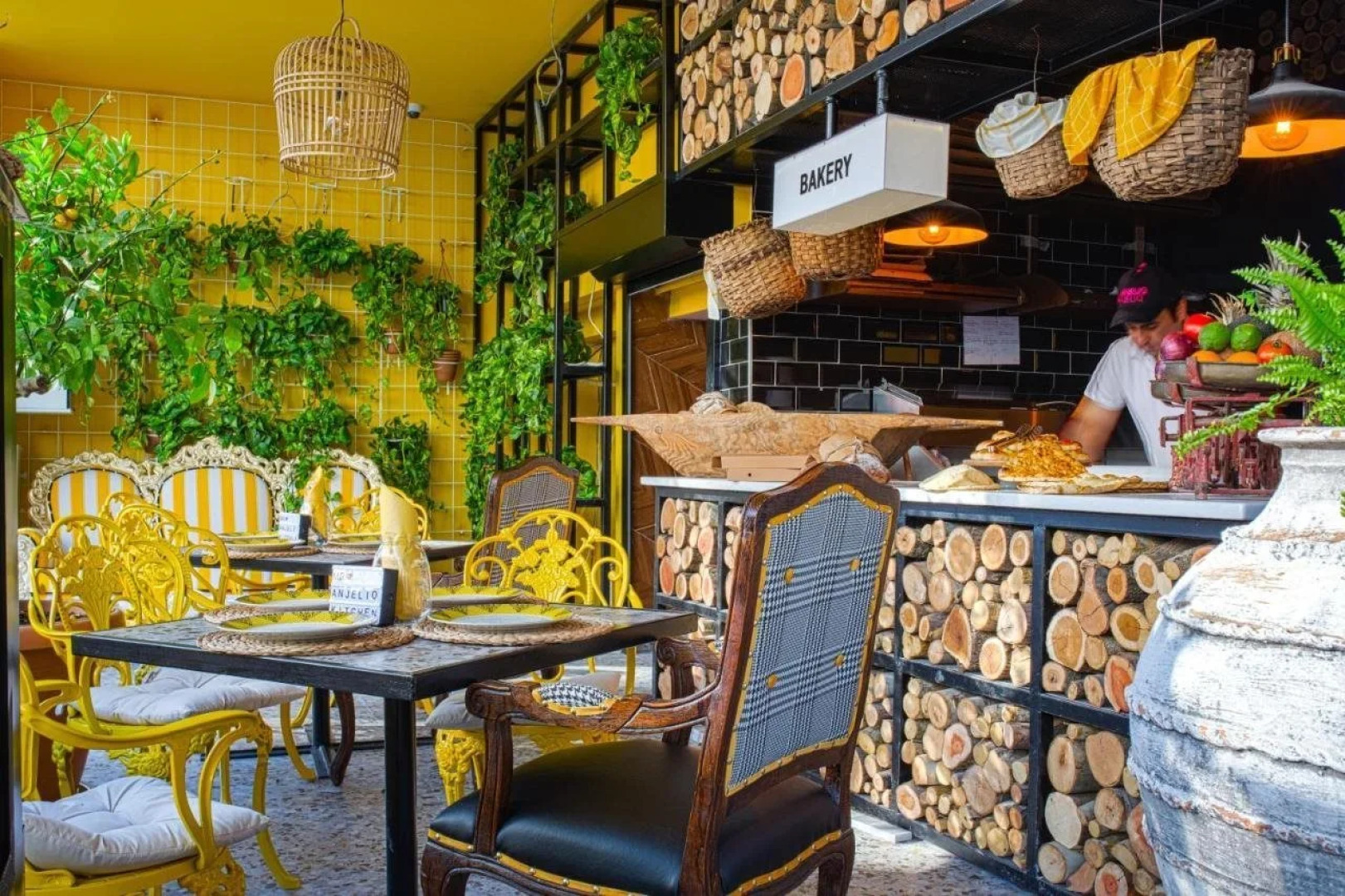 Anjeliq Downtown Boutique Hotel