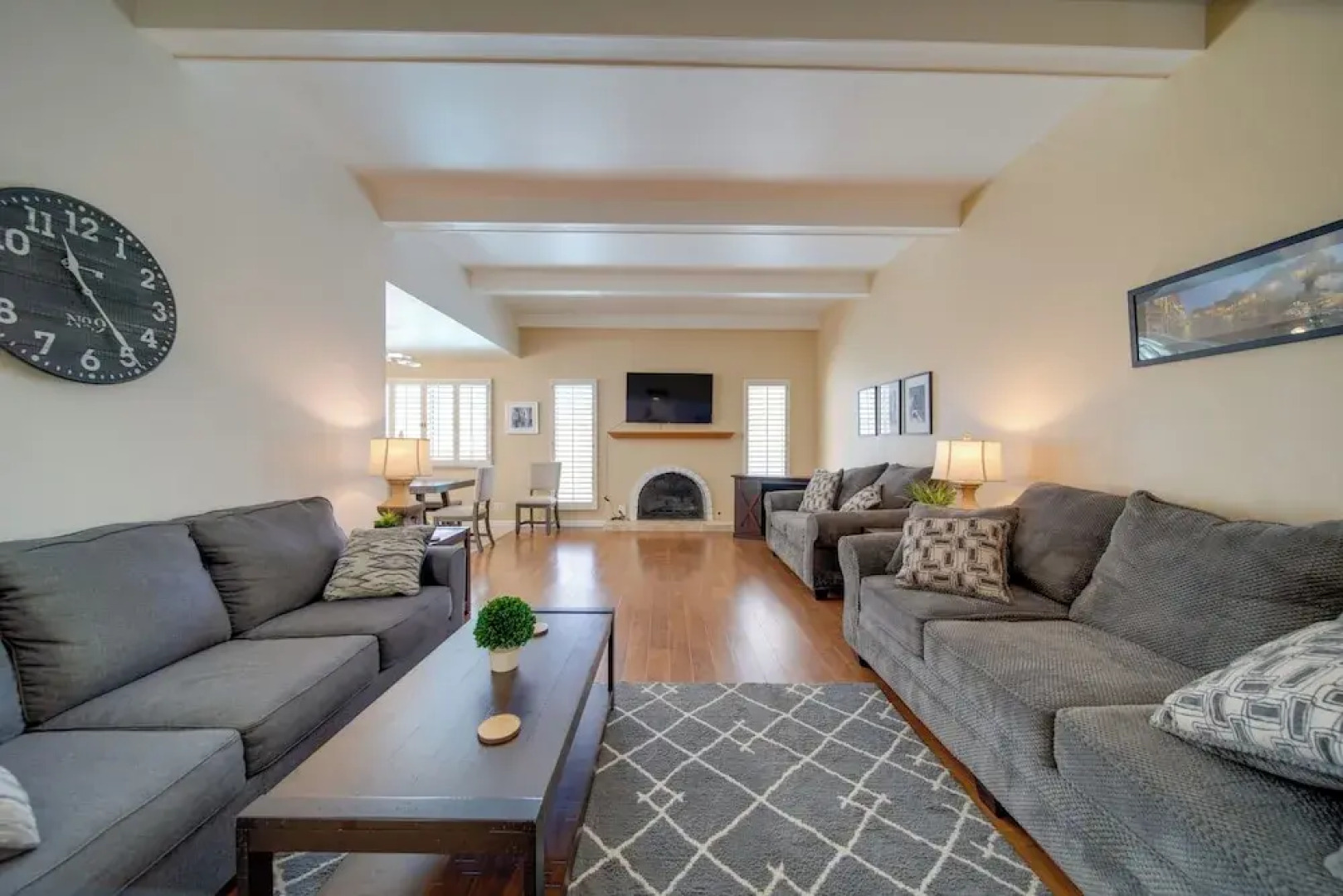 5 Mi to Camelback Ranch: Pet-friendly Home w/ Pool