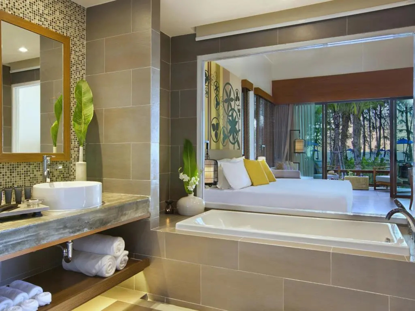 Outrigger Khao Lak Beach Resort