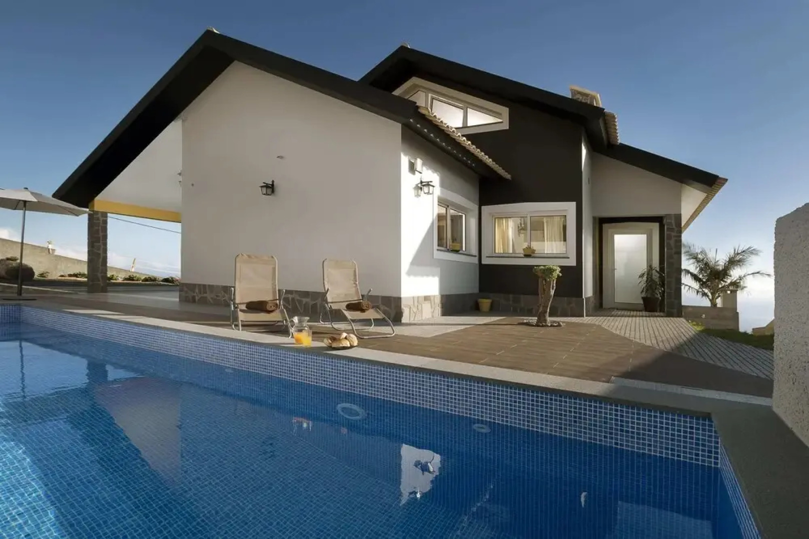 Villa Sea Colors by An Island Apart