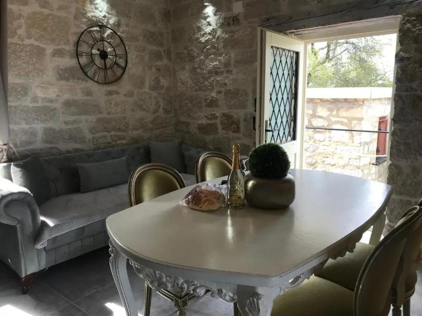 Stone house Chiara Seaview