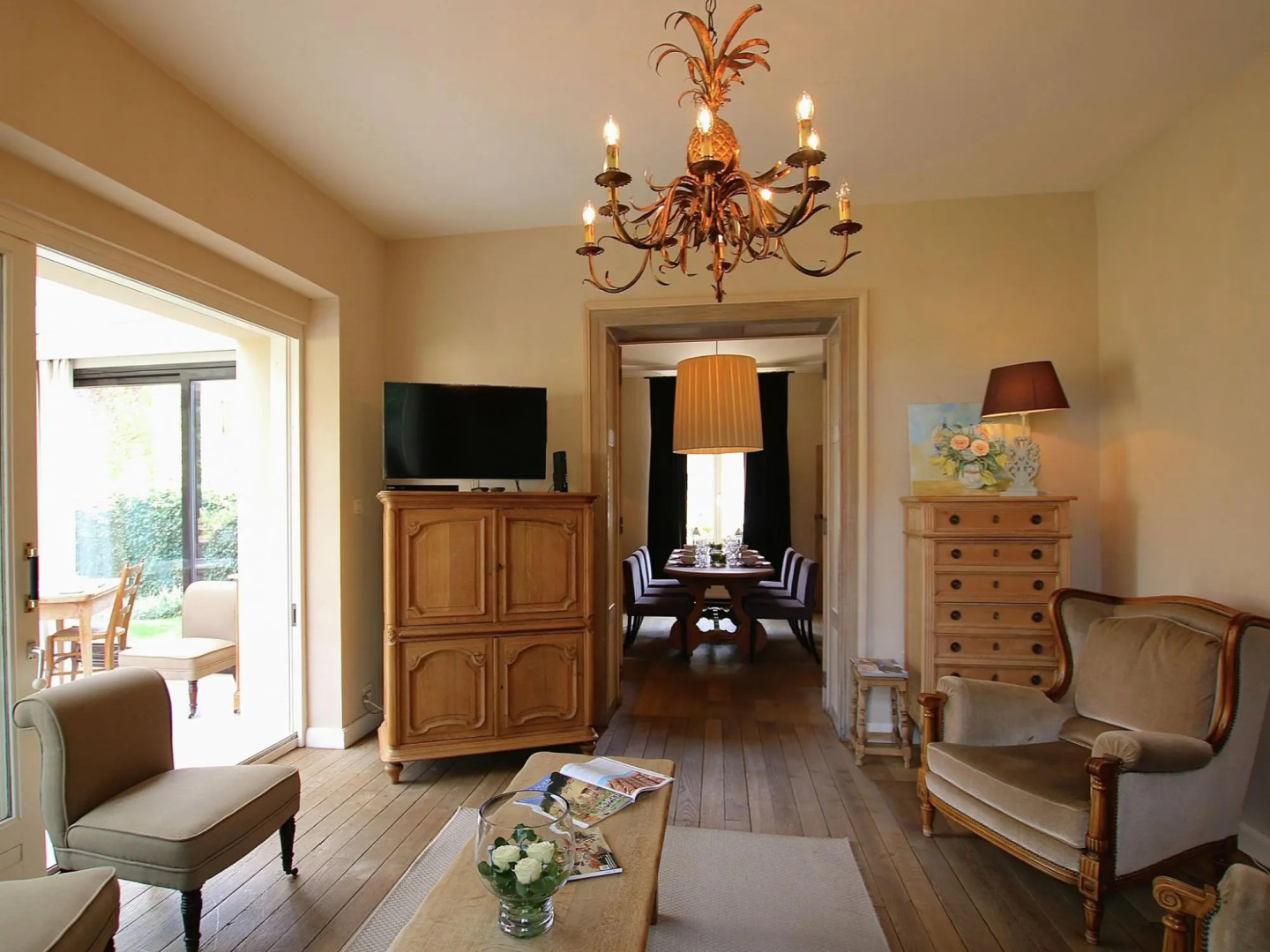 Unique Holiday Home in Virton With Jacuzzi